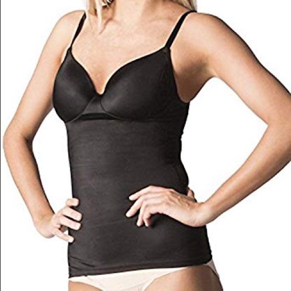 SPANX Other - NWOT Spanx Luxe and lean lace control cupped cami